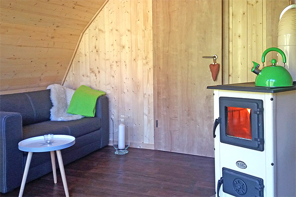 Holz-Igloo