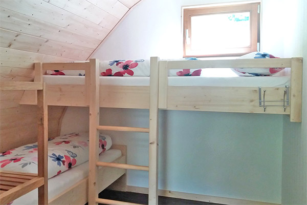 Holz-Igloo